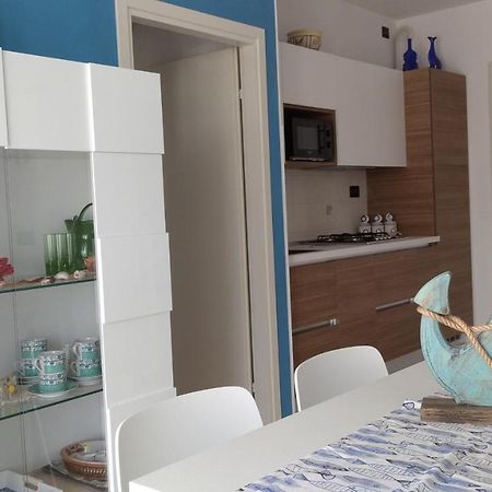 Delle Rose Apartment Eraclea Mare Exteriör bild